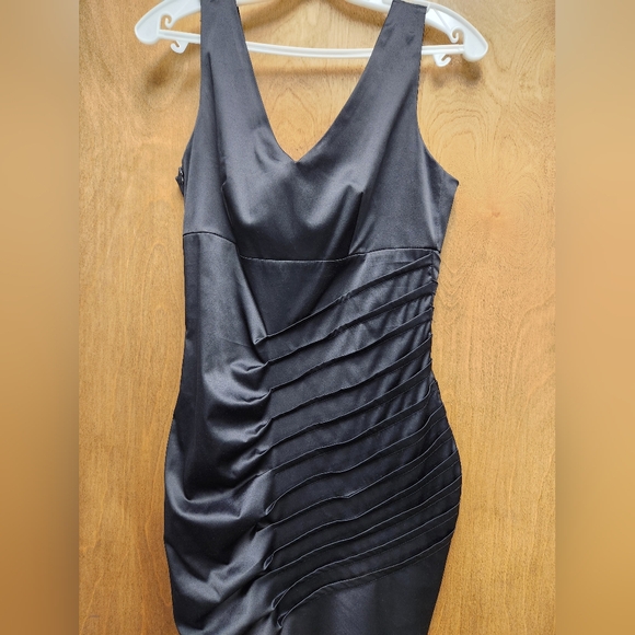 Little Black Dress Mini - Picture 6 of 8